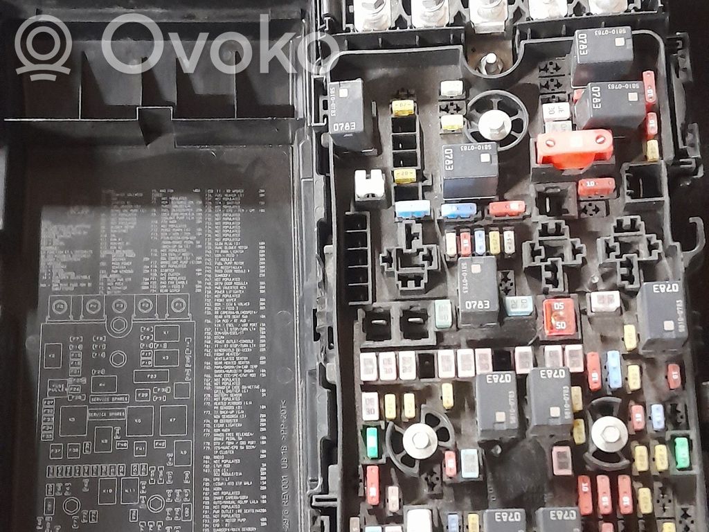 Jeep Cherokee Fuse module 