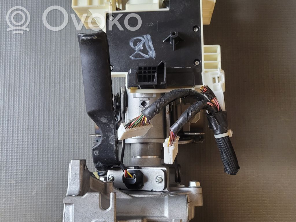 Mazda CX-5 II Ohjauspyörän akseli 