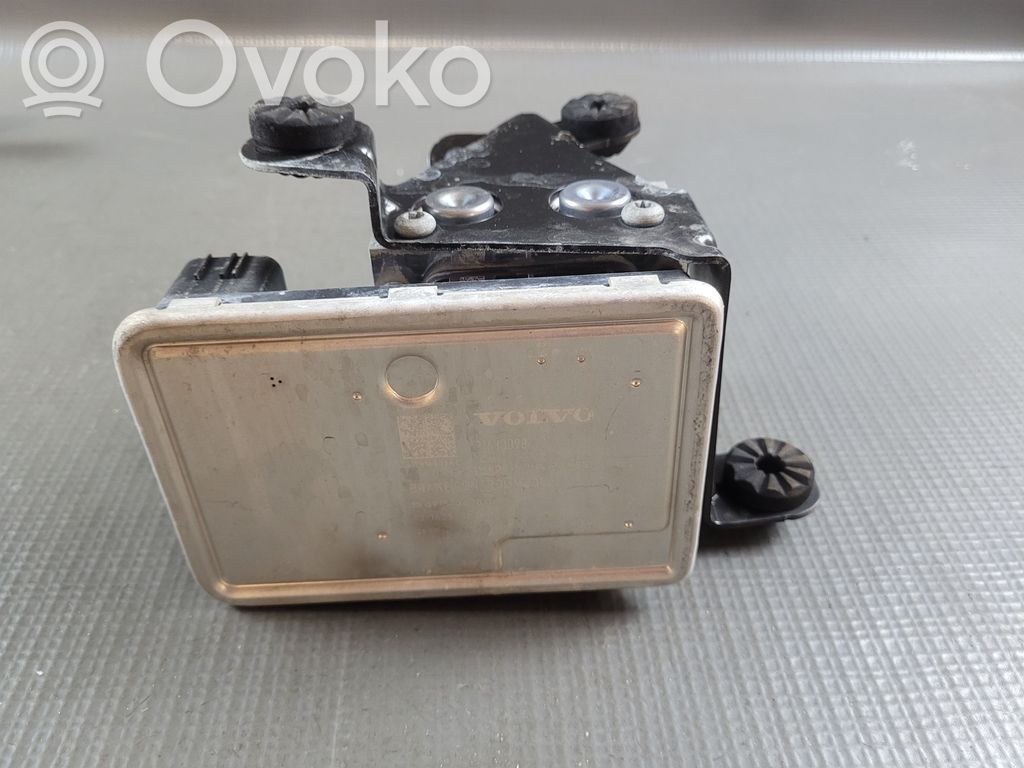 Volvo S90, V90 ABS Blokas 