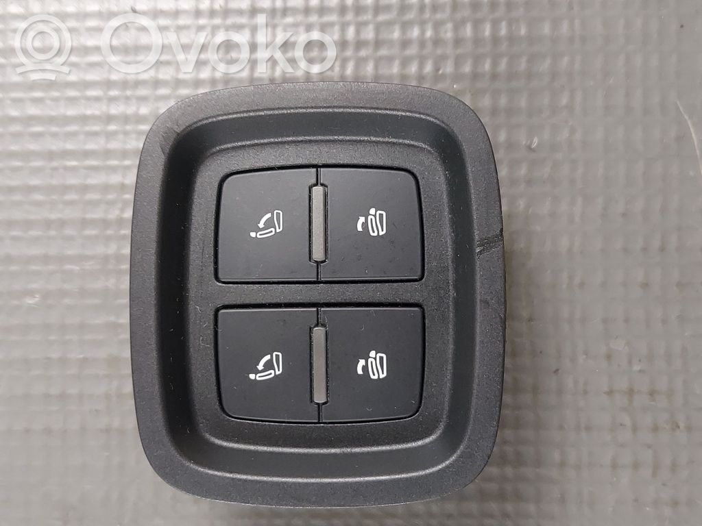 Audi SQ7 Seat control switch 