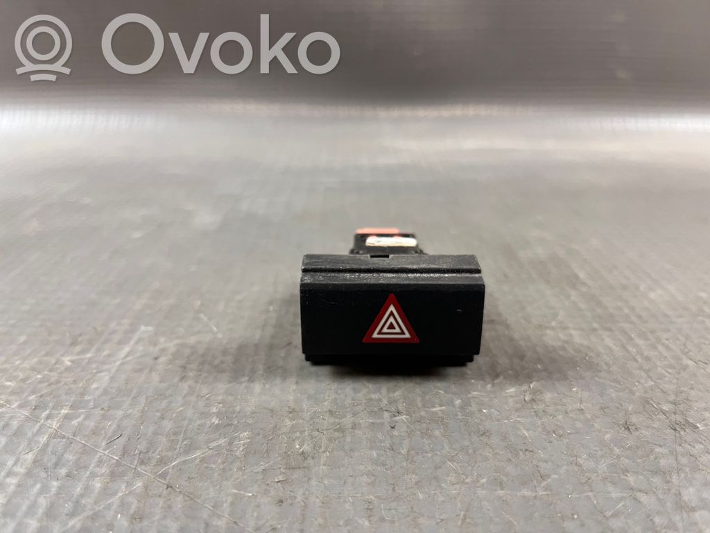 Toyota Proace Hazard light switch 
