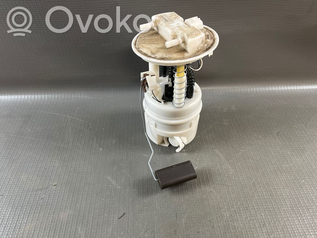 Renault Captur Pompe à carburant 