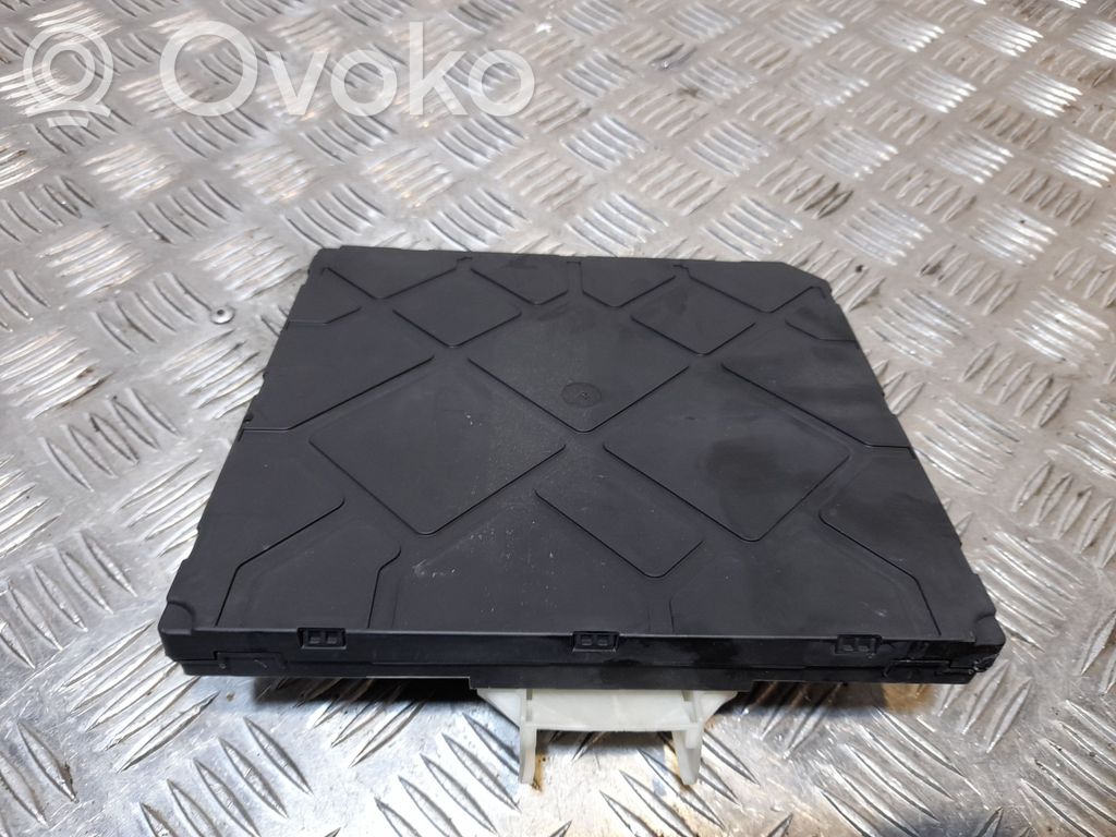 Audi A3 S3 8V Comfort/convenience module 