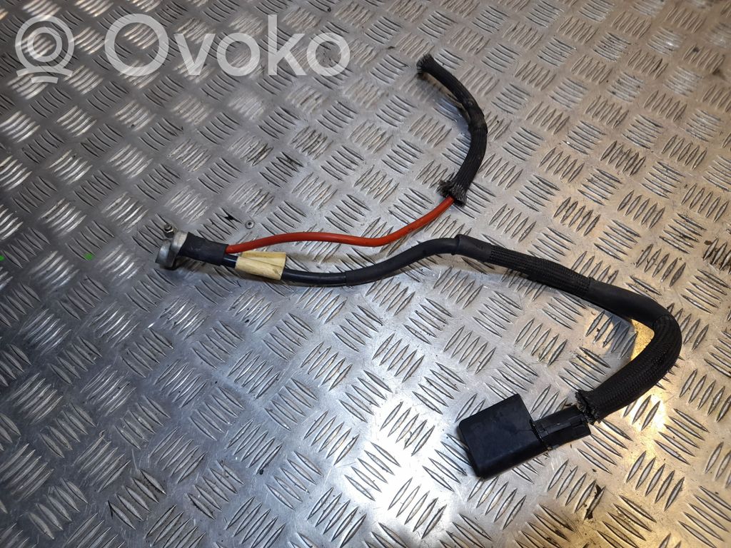 Volkswagen Jetta VI Cablu cu bornă pozitivă (baterie) 
