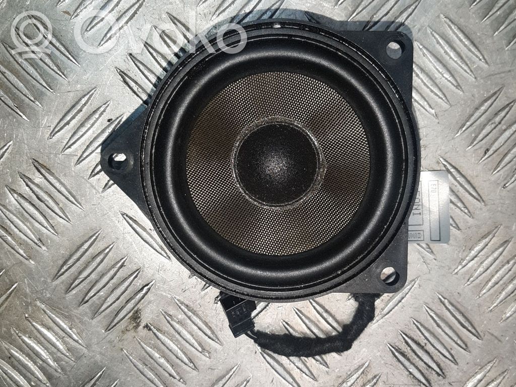 Altavoz del panel   65136977797,6977797,18820010