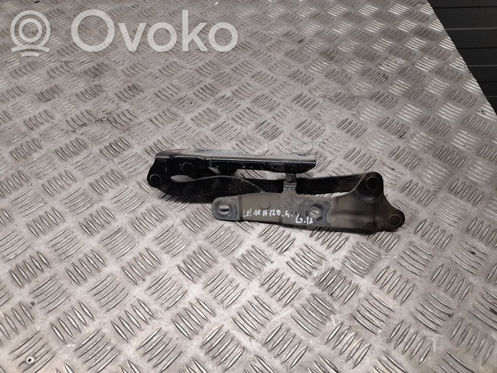 Chevrolet Camaro Tailgate/trunk/boot hinge 