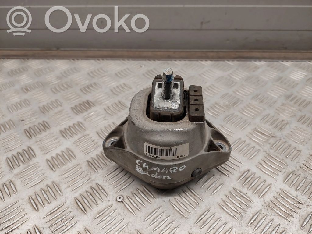 Chevrolet Camaro Engine mount bracket 
