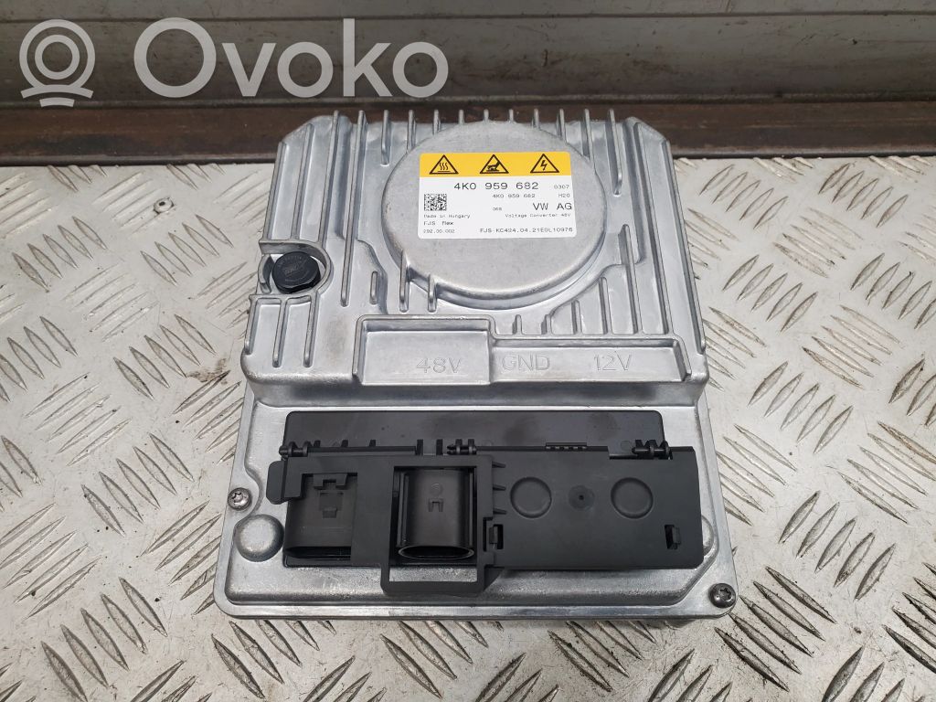 Audi Q8 Inversor/convertidor de voltaje 