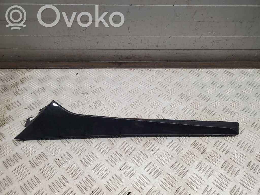 Audi Q8 Tailgate trim 