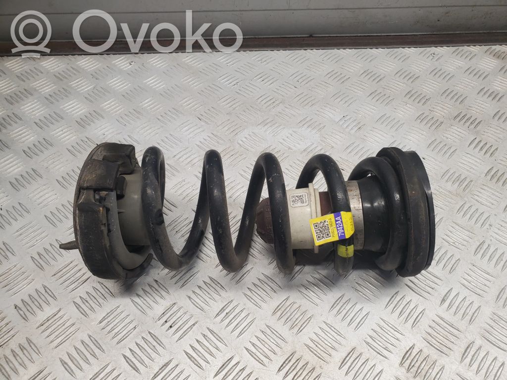 Chrysler Pacifica Rear coil spring 