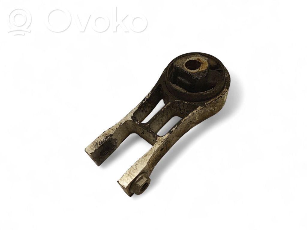 Chrysler Pacifica Engine mount bracket 