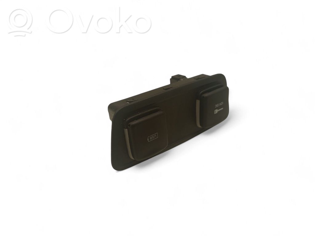 Chrysler Pacifica USB jungtis 