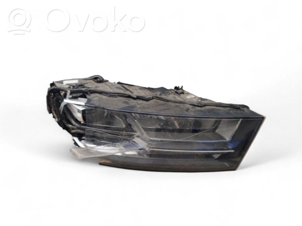 Audi Q7 4M Lampa przednia 