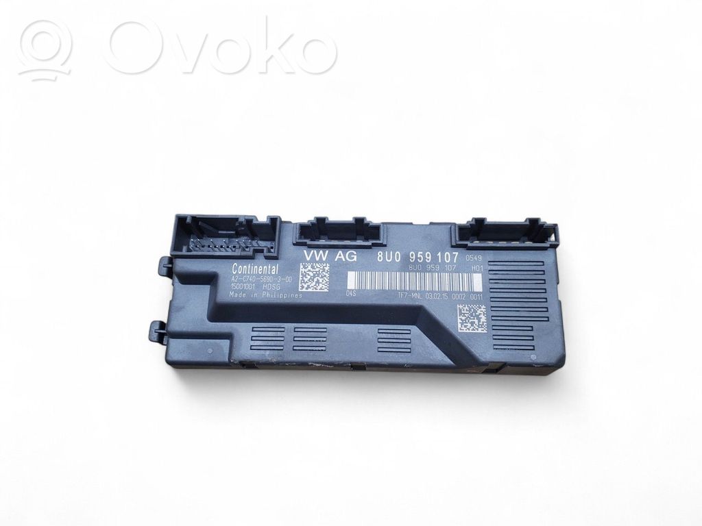 Tailgate/trunk control unit/module   8U0959107