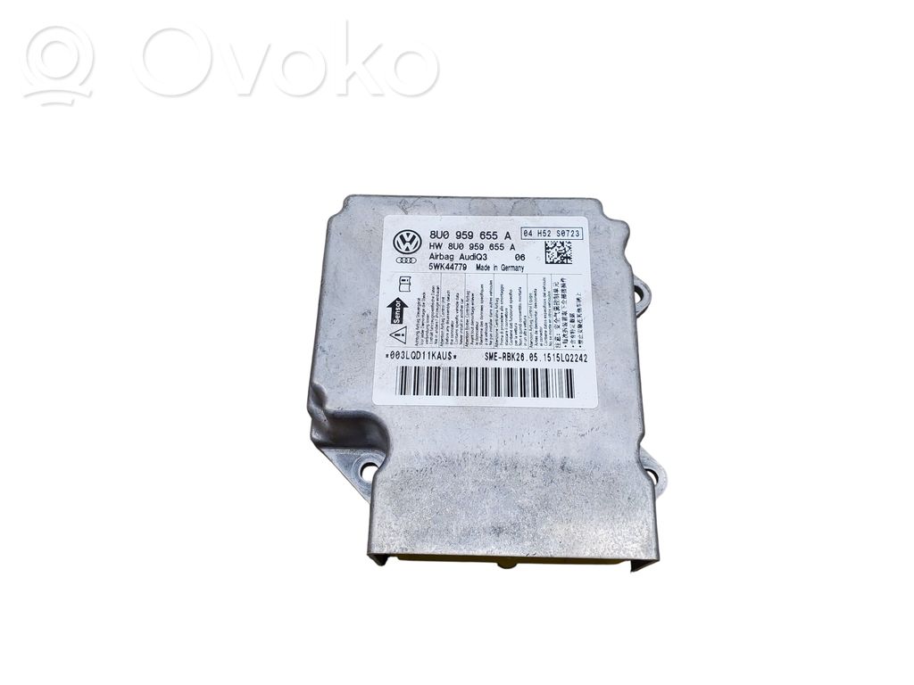 Audi Q3 8U Airbag control unit/module 