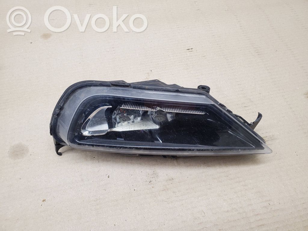 Volvo S90, V90 Etusumuvalo 