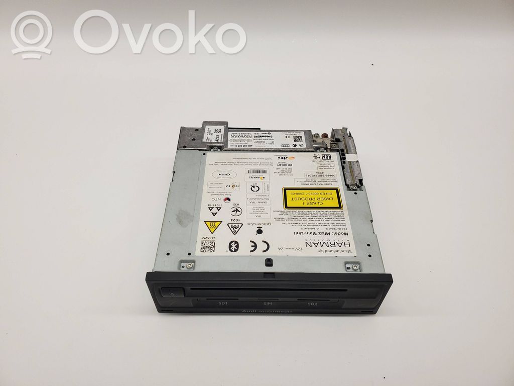Audi Q7 4M Panel / Radioodtwarzacz CD/DVD/GPS 