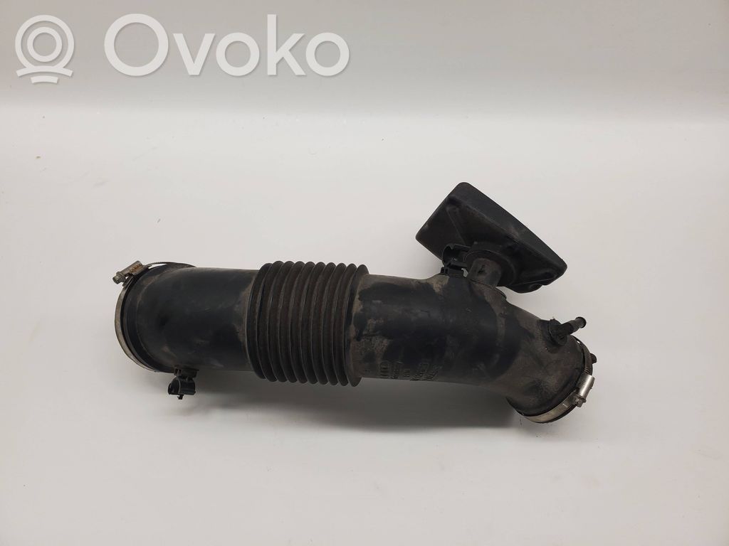 Audi Q5 SQ5 8R Parte del condotto di aspirazione dell'aria