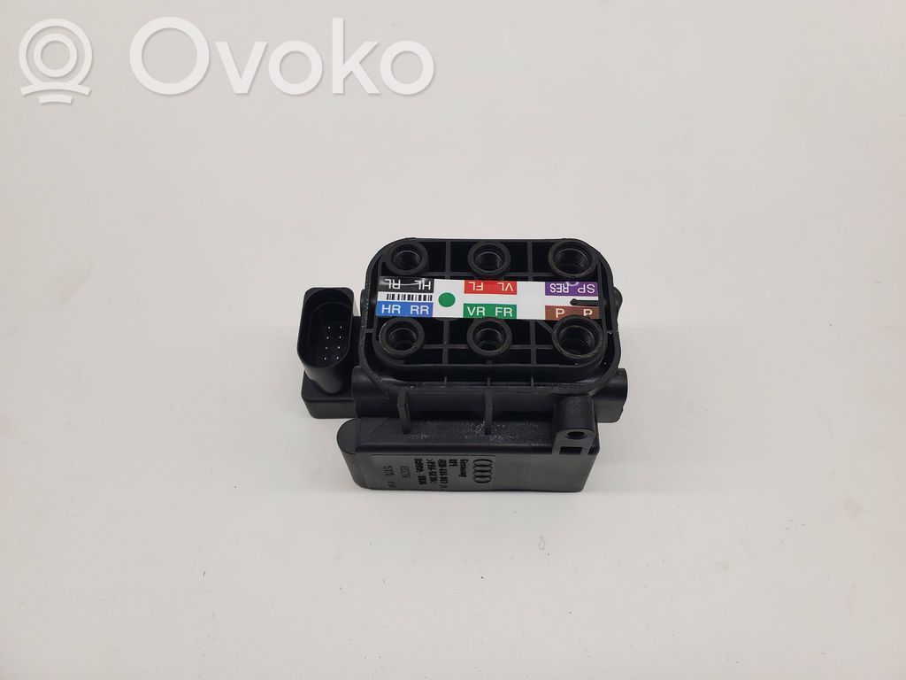 Audi A7 S7 4G Bloc supape suspensie pneumatică 