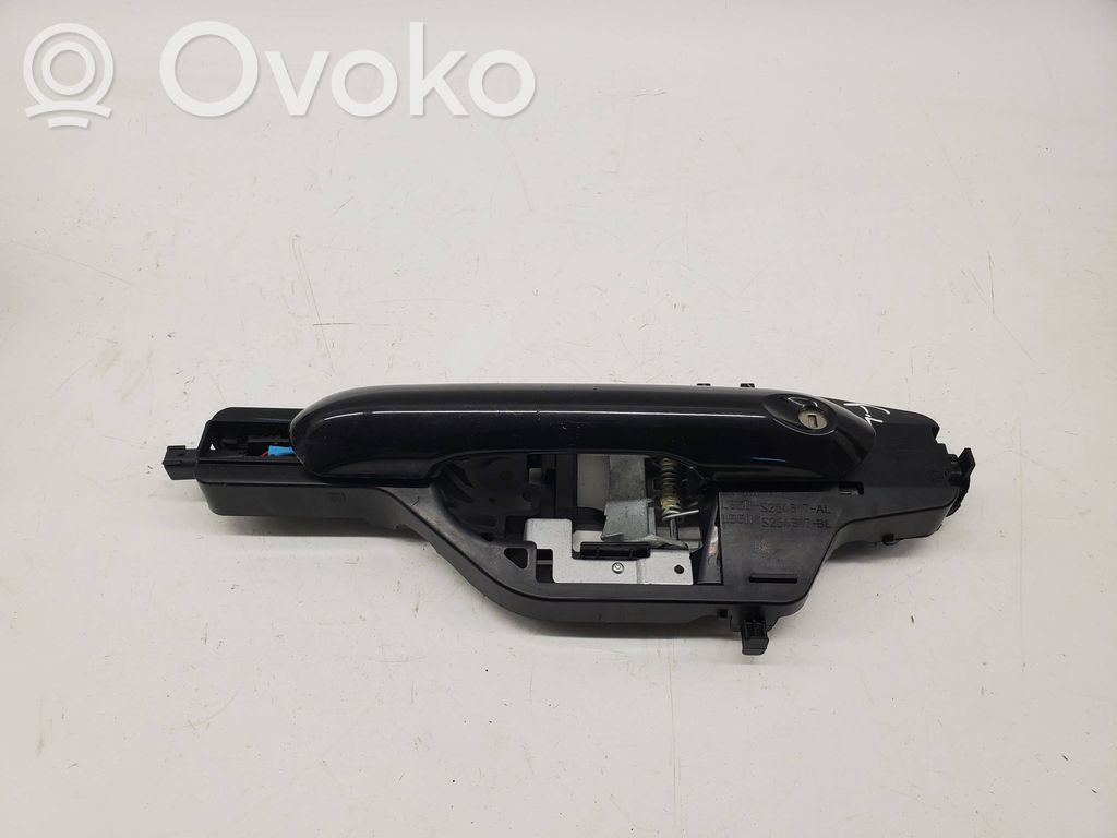 Ford Explorer VI Etuoven ulkokahva 