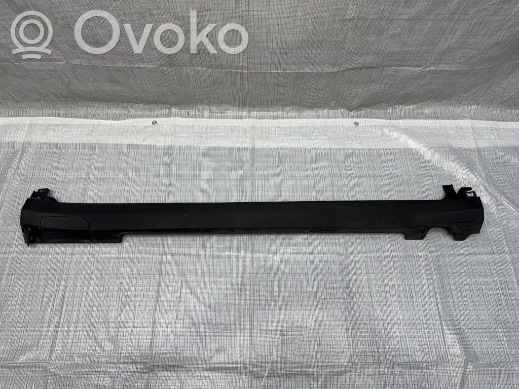 Jeep Avenger Moldura protectora del borde delantero 