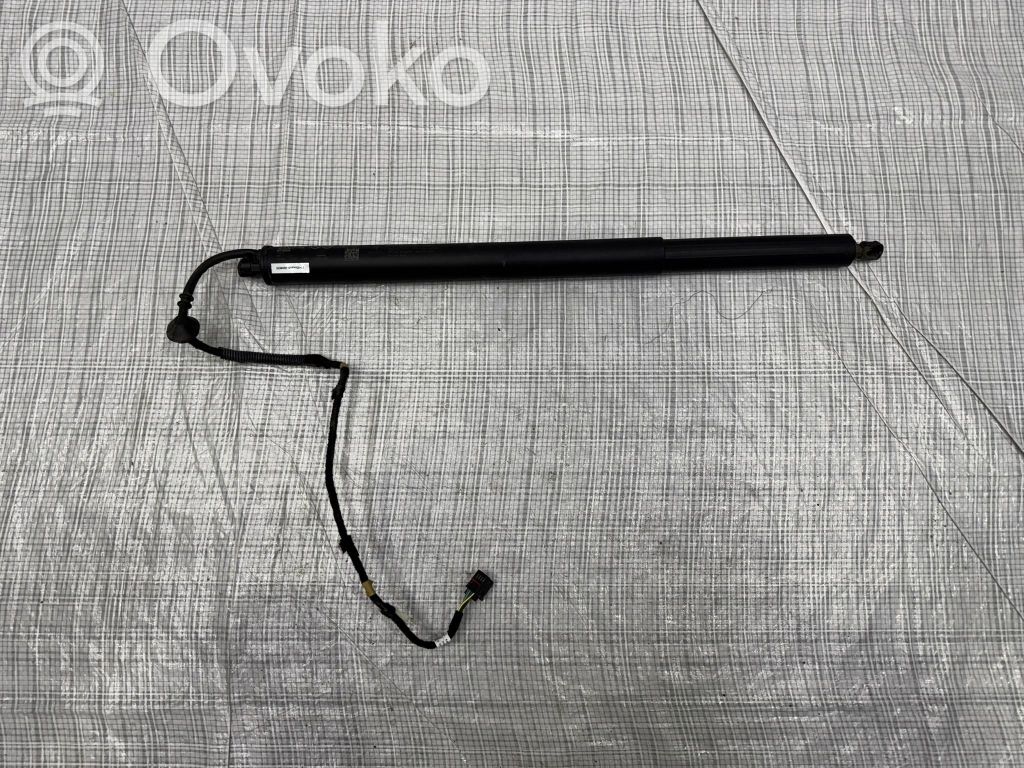 Jeep Avenger Tailgate strut 