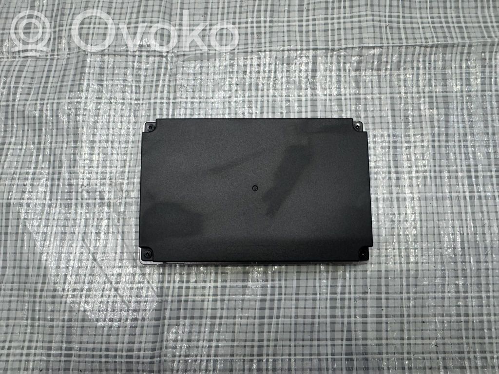 Alfa Romeo Junior Wireless charging module 