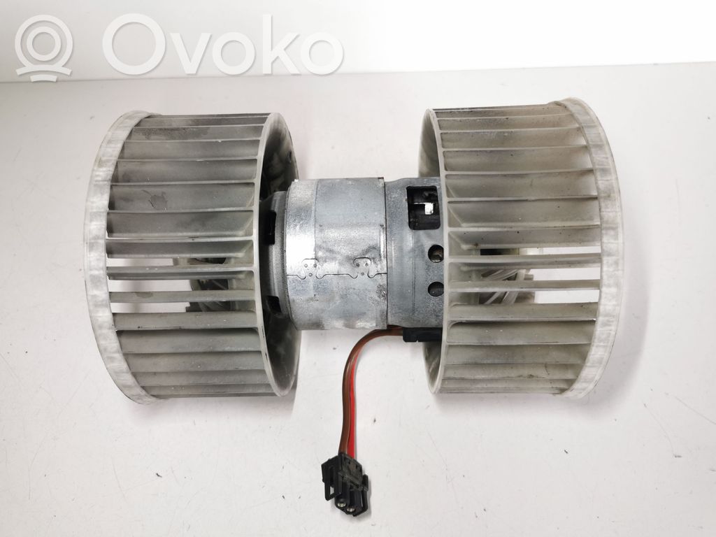 Mazā radiatora ventilators   0130101103