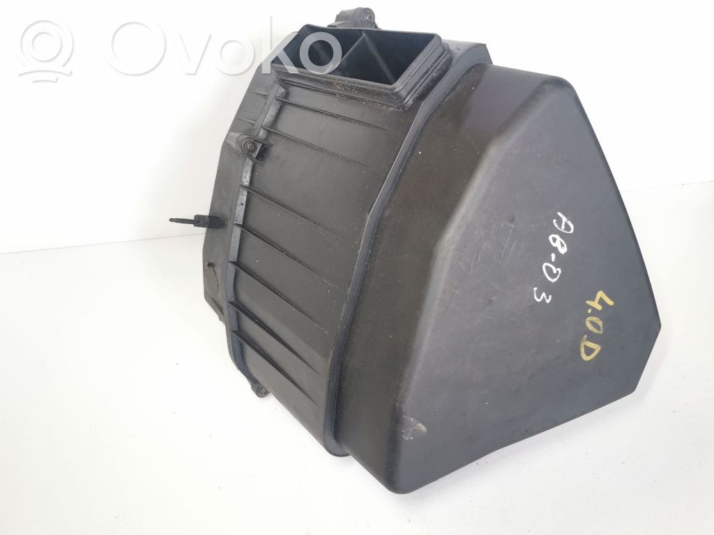 Audi A8 S8 D3 4E Oro filtro dėžė 