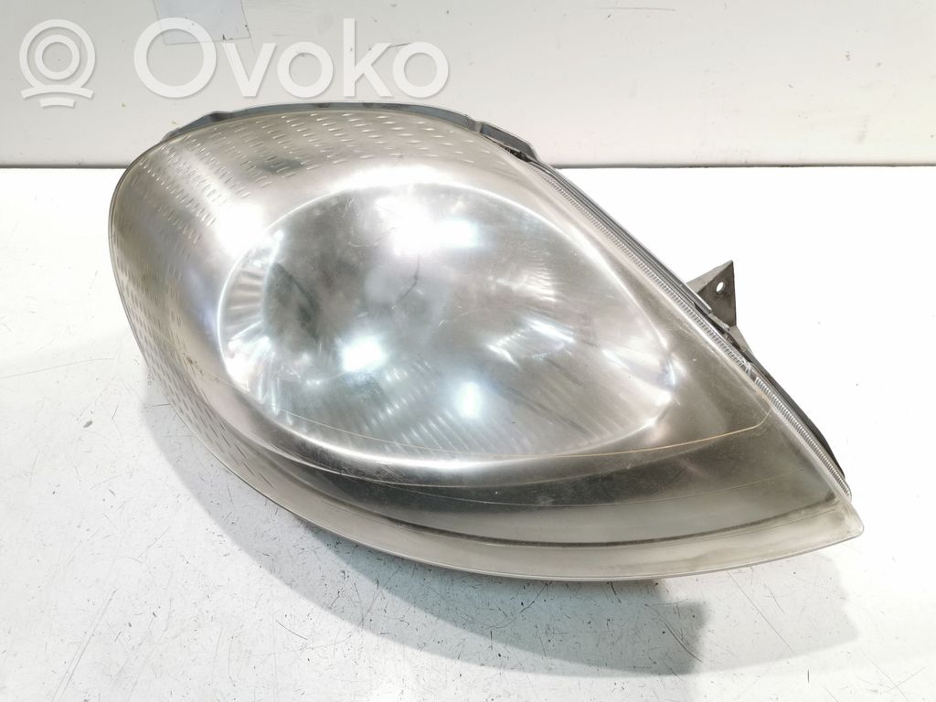 Renault Trafic II (X83) Lampa przednia 
