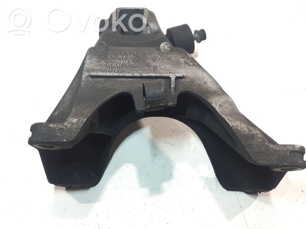 BMW 3 GT F34 Engine mounting bracket 