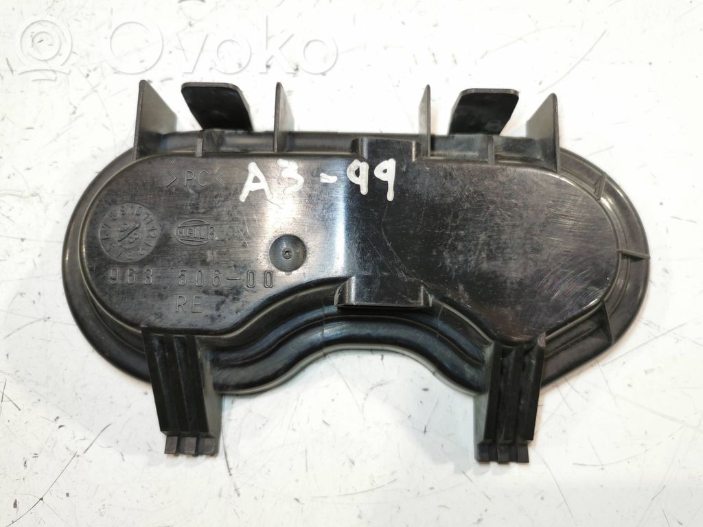 Audi A3 S3 8L Deckel Abdeckung Scheinwerfer 
