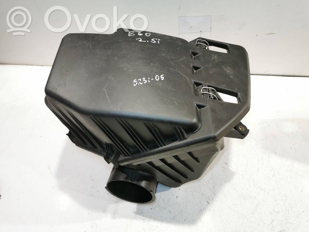 BMW 5 E60 E61 Air filter box 