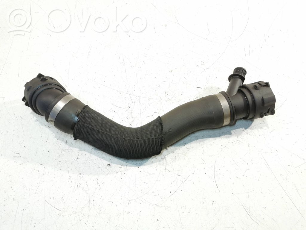 Engine coolant pipe/hose   7789742
