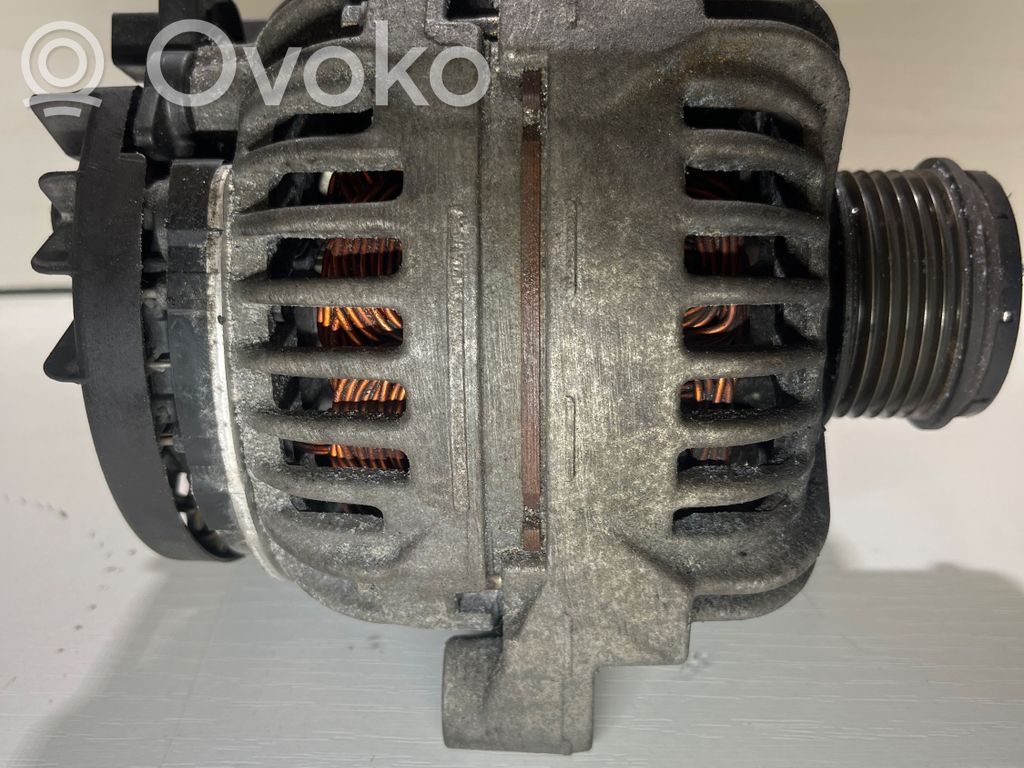 Volvo XC70 Ģenerators 