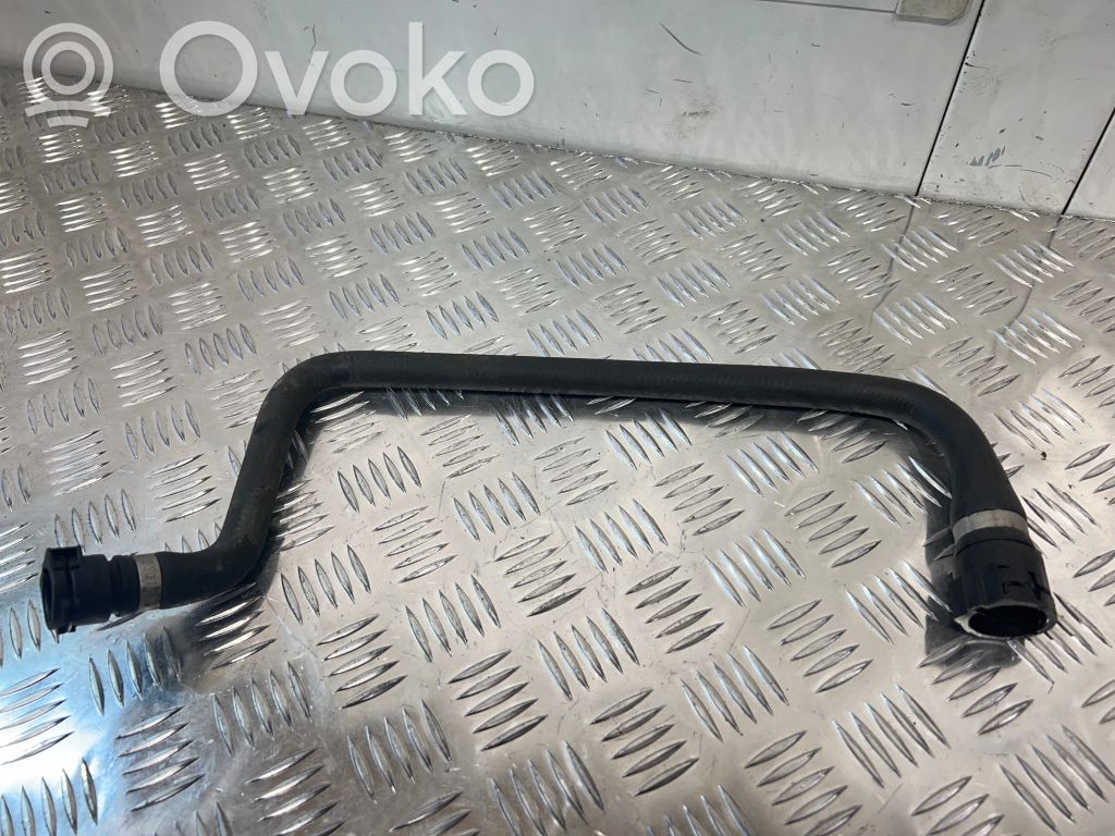 BMW 5 E60 E61 Engine coolant pipe/hose 