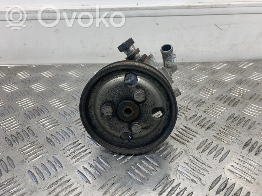 Fiat Doblo Ohjaustehostimen pumppu 