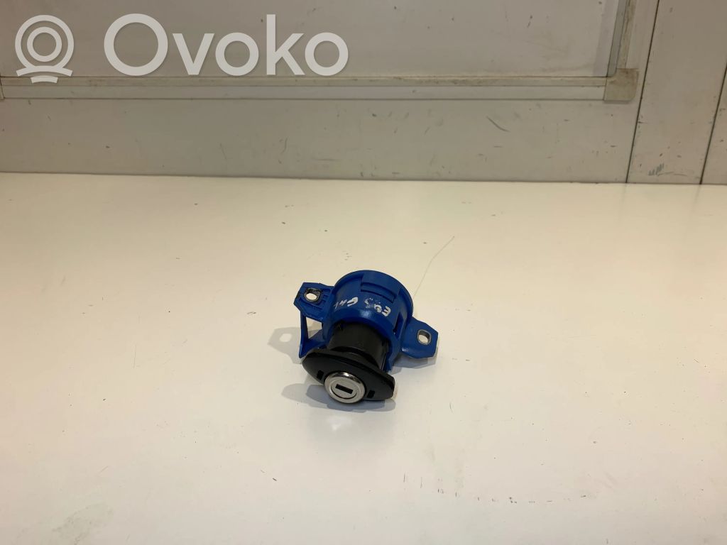 BMW 3 E92 E93 Tailgate exterior lock 