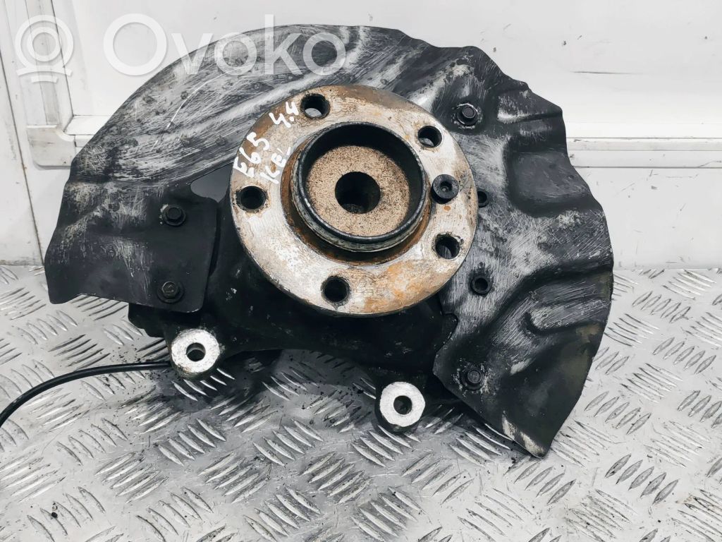 Etupyörän navan laakerikokoonpano
