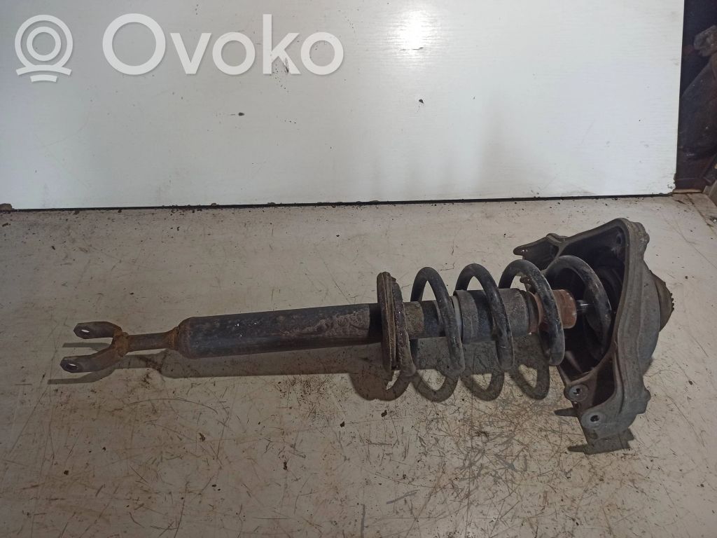 Audi A4 S4 B8 8K Amortyzator osi przedniej ze sprężyną 