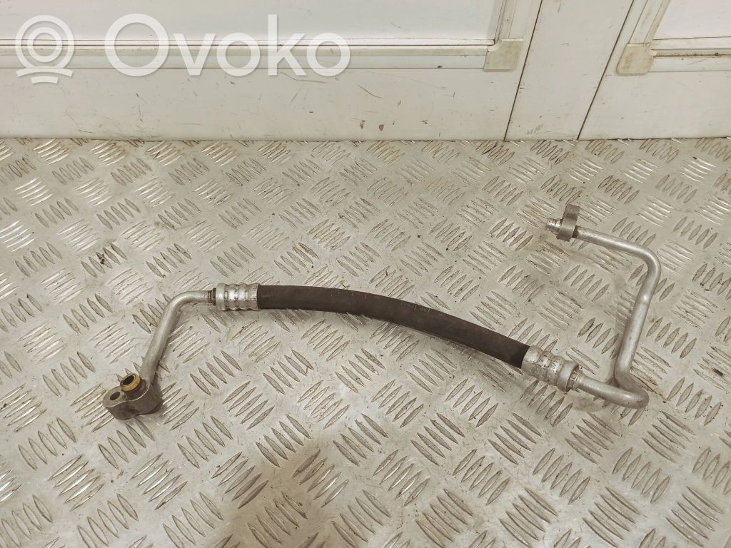 BMW 5 E60 E61 Air conditioning (A/C) pipe/hose 