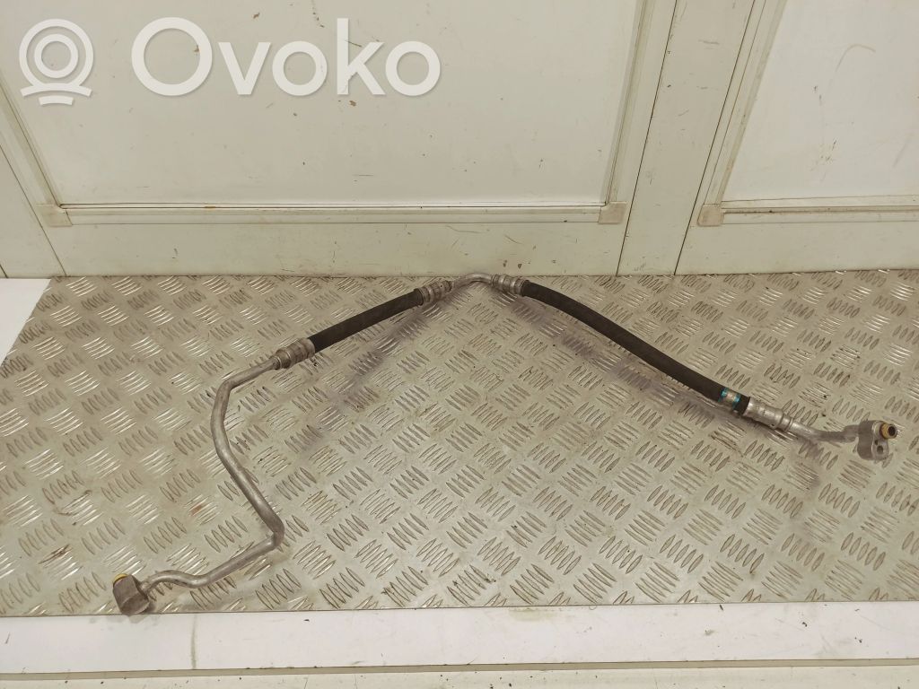 BMW 3 E90 E91 Air conditioning (A/C) pipe/hose 