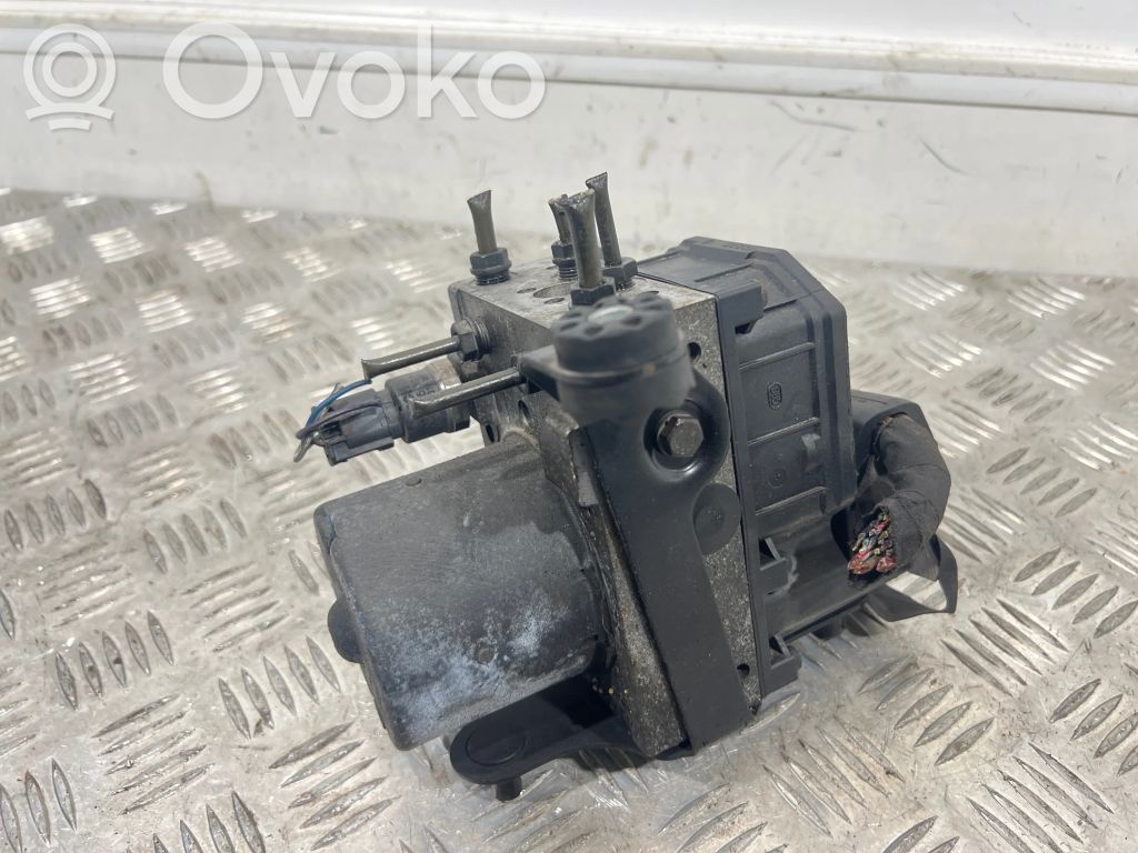 BMW 7 E65 E66 ABS Pump 