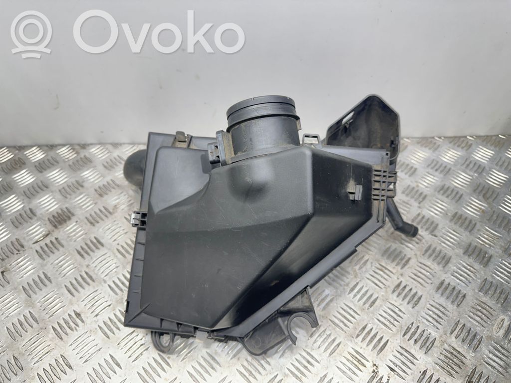 BMW 3 E90 E91 Air filter box 