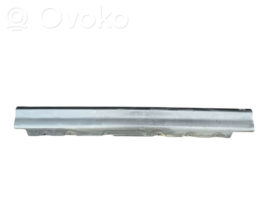 Slenkstis   8408706