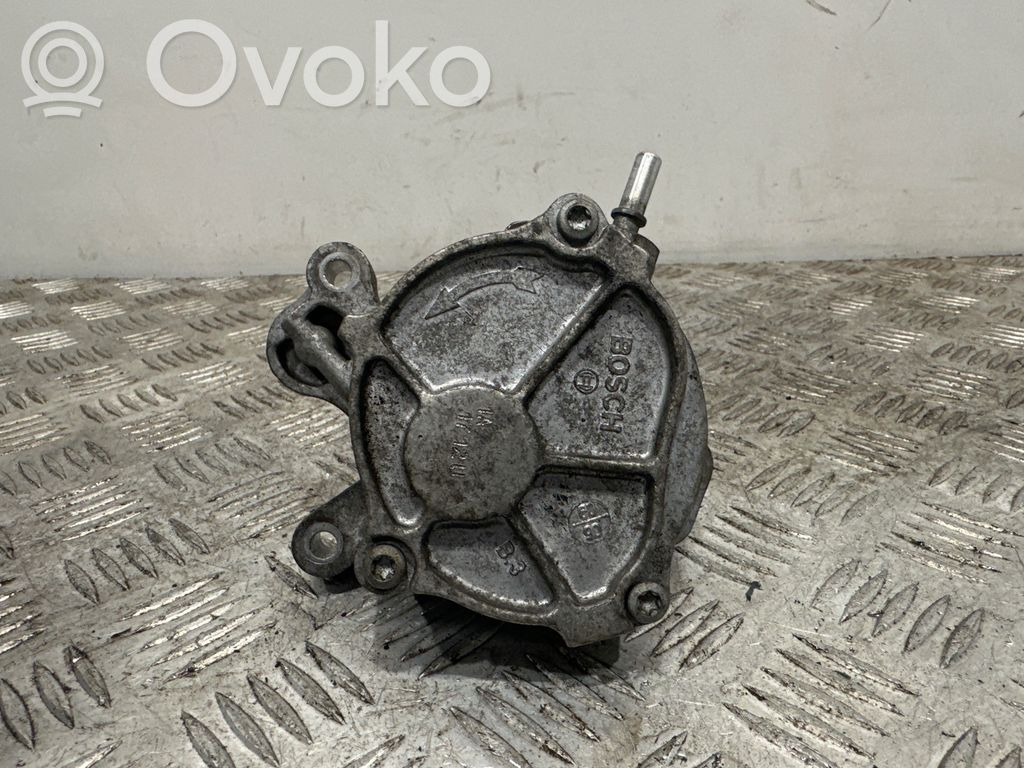 Vacuum pump