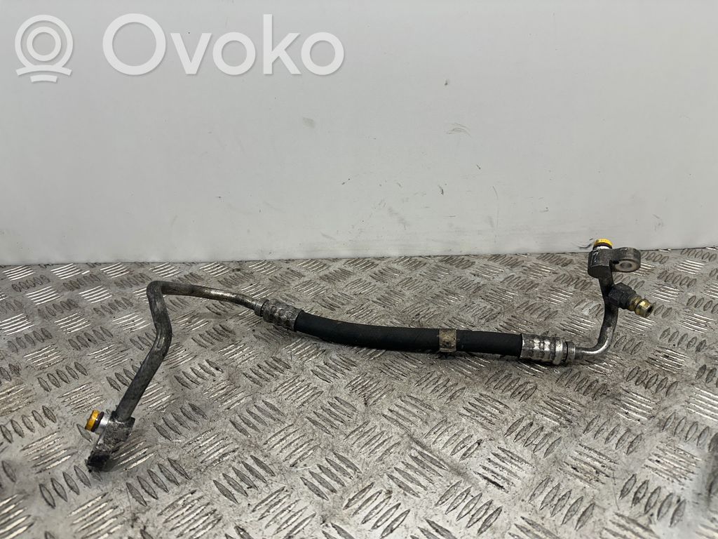 BMW X5 E53 Ilmastointilaitteen putki (A/C) 