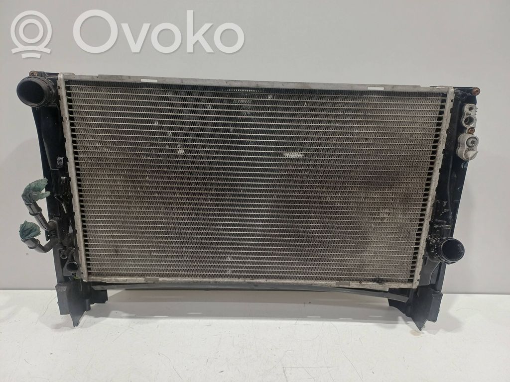BMW 3 E90 E91 Coolant radiator 