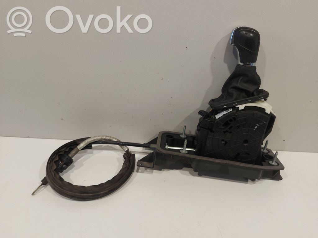 Volkswagen PASSAT B7 Selector/cambiador de marcha en la caja de cambios 