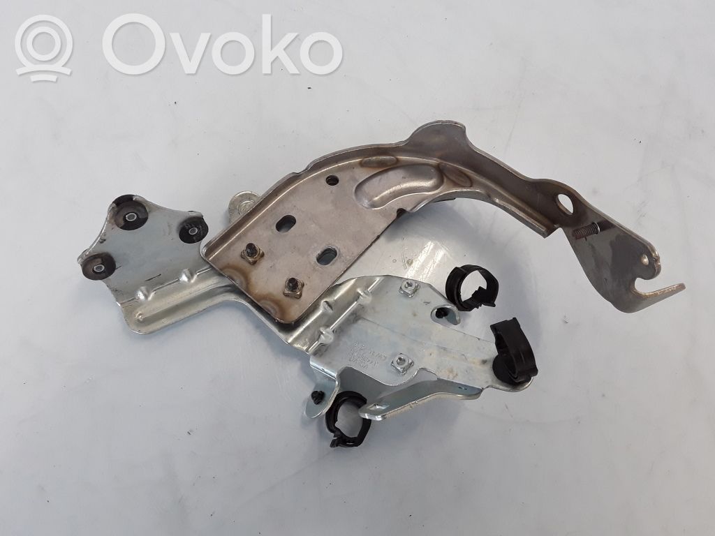 Volvo XC90 Other engine part 